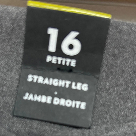 Reitmas Stylish Gray Belted Trousers Women’s size 16P Office Business Church - Picture 5 of 9